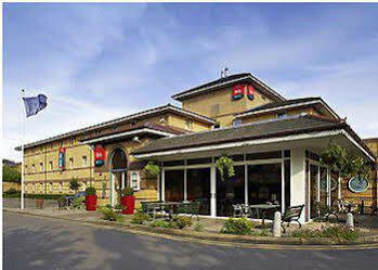 Ibis London 3*